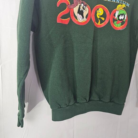 Vintage 1999 Looney Tunes New Millennium Sweatshirt M Pullover Green 2000 Tultex - Picture 3 of 9